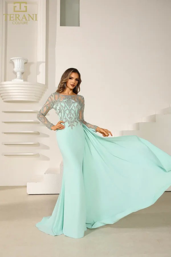 Romantic & Refined: The Complete Guide to Floral Prom Dresses