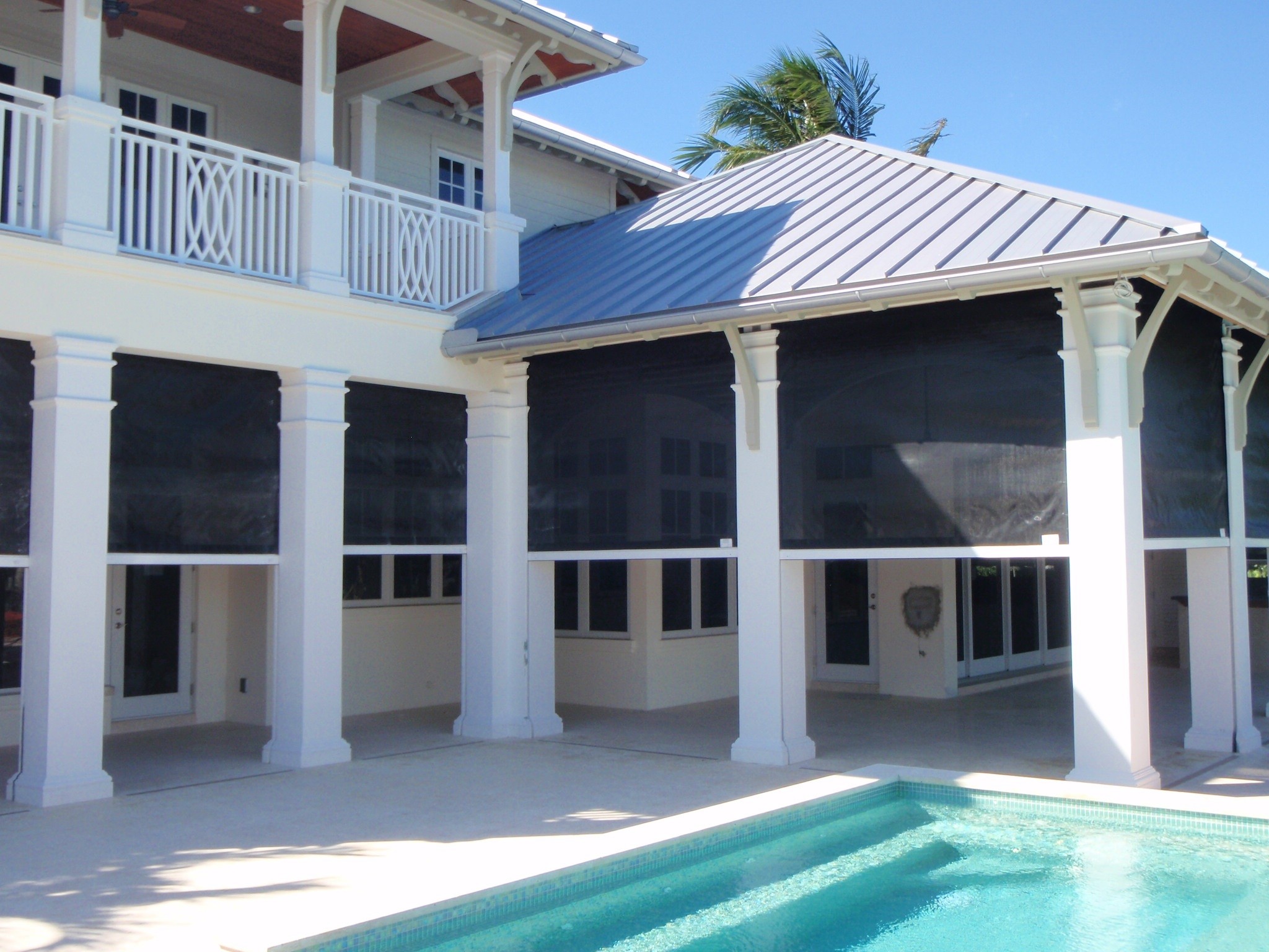 Kevlar vs. Traditional Storm Barriers: Which Offers Better Hurricane Protection?